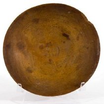 Shallow turned wood bowl - Top